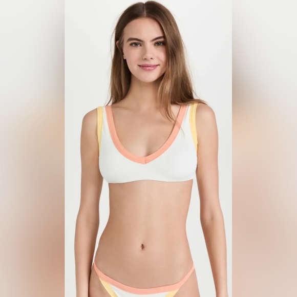 NWT L*SPACE LALA BIKINI TOP SIZE XS - Picture 1 of 8